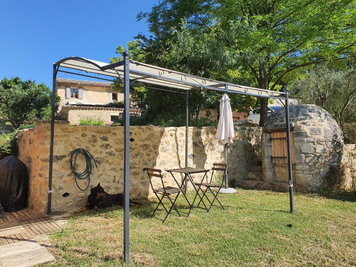 Bastide Bellugue Maison d'hôtes à La Ferme à 3 minutes de Lourmarin Bed and Breakfast Cadenet Esterno foto