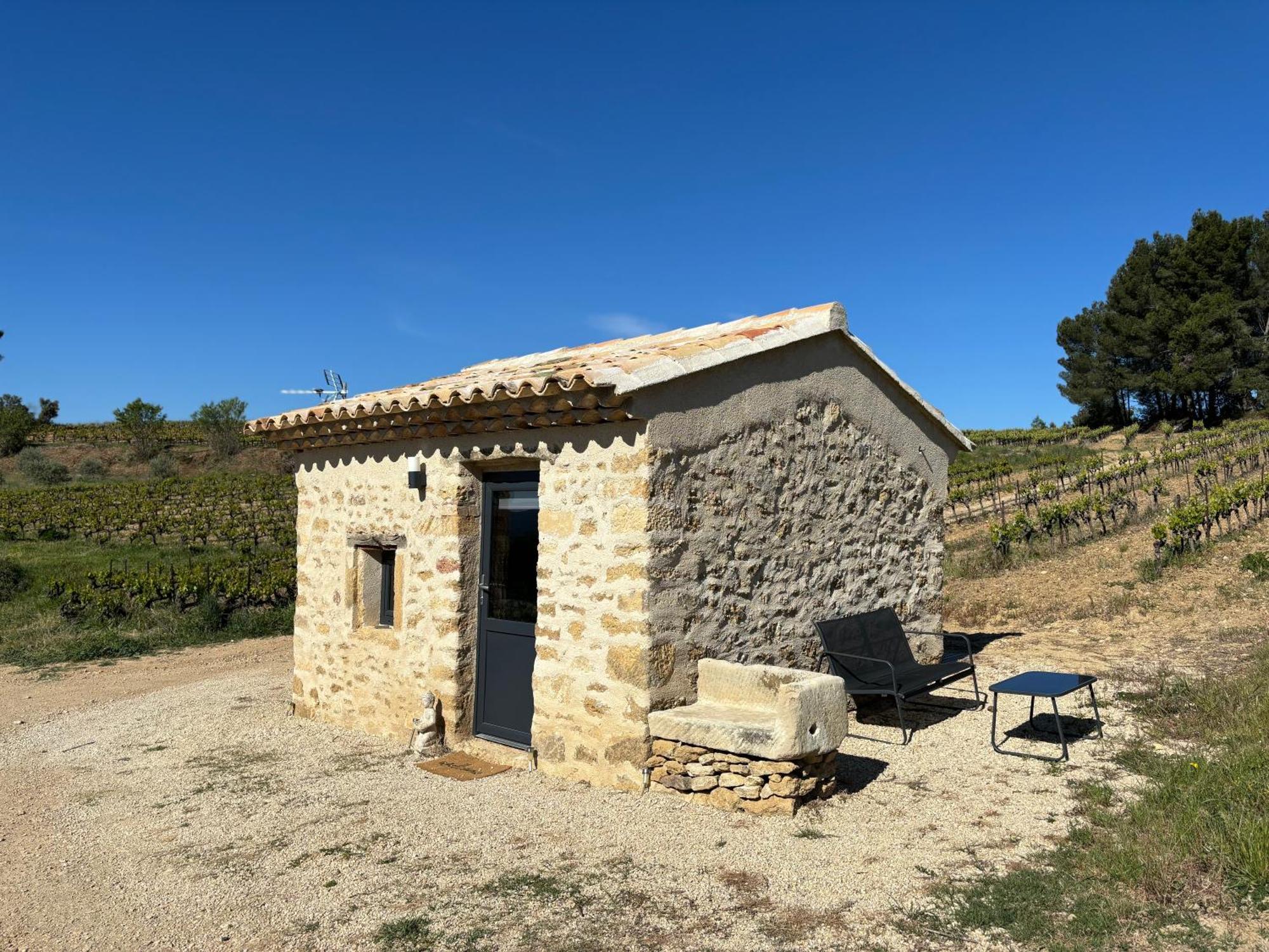 Bastide Bellugue Maison d'hôtes à La Ferme à 3 minutes de Lourmarin Bed and Breakfast Cadenet Esterno foto